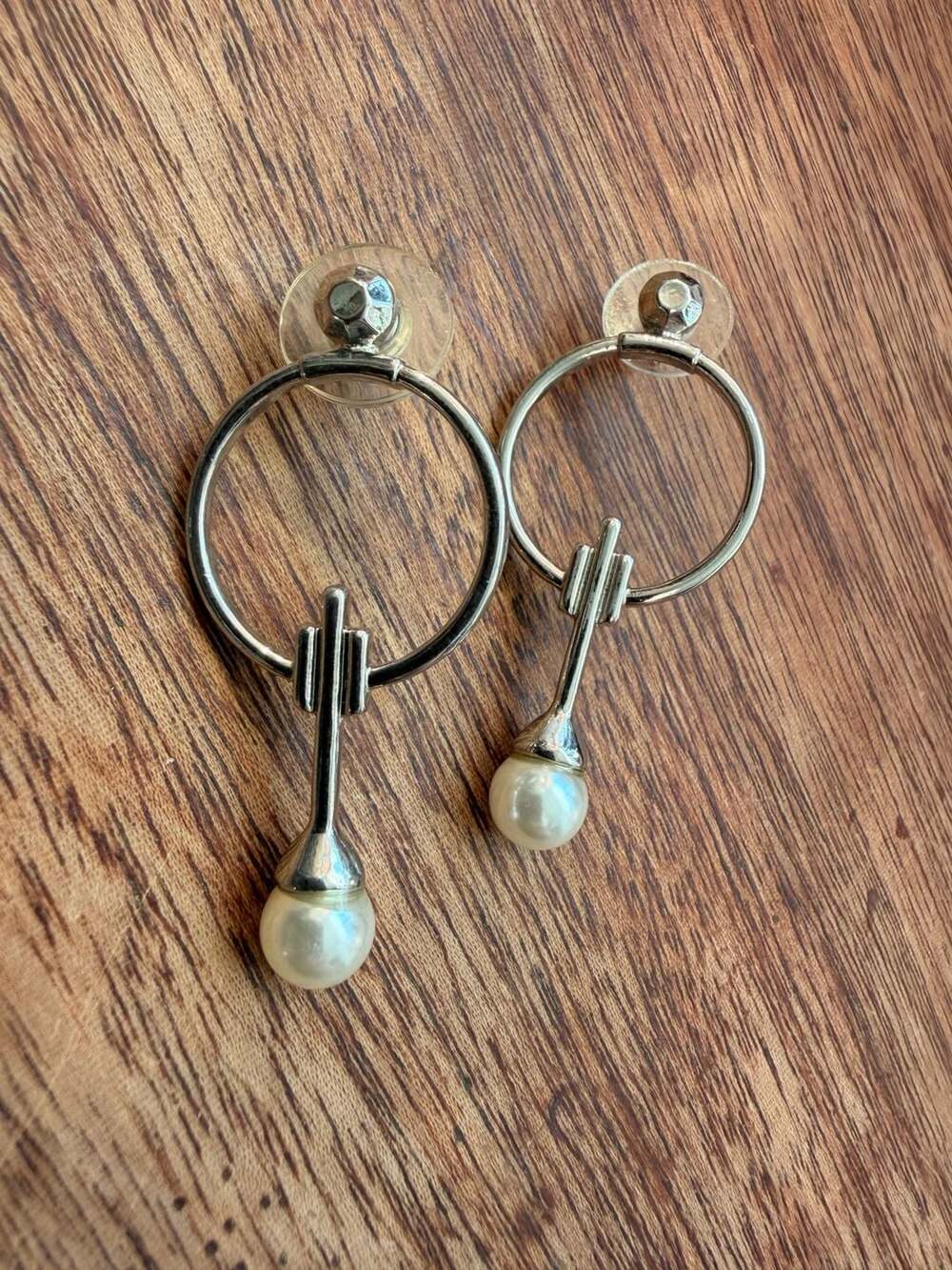 Geometric Silver Tone Hoop Earrings with Pearl Drop Charm